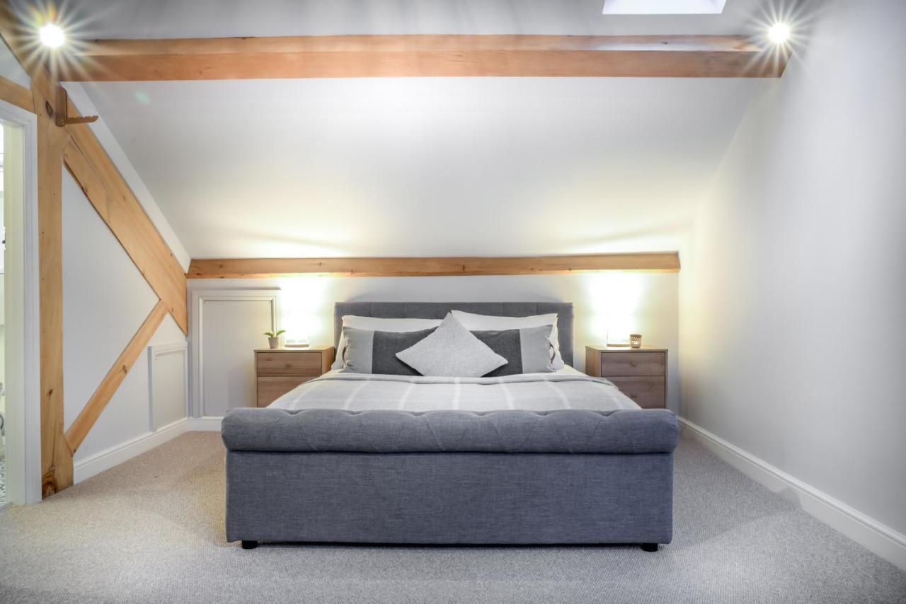 Griffin Hotel 5*